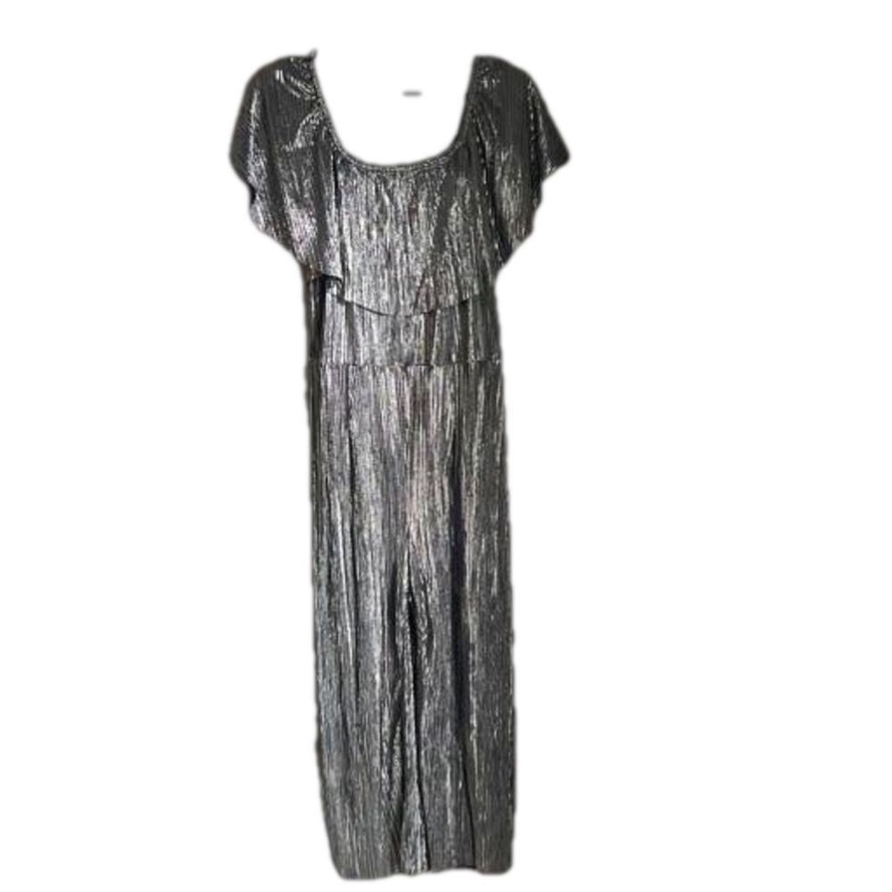 Metalic Silver Pleated Ruffle Jumpsuit - Picture 3 of 8